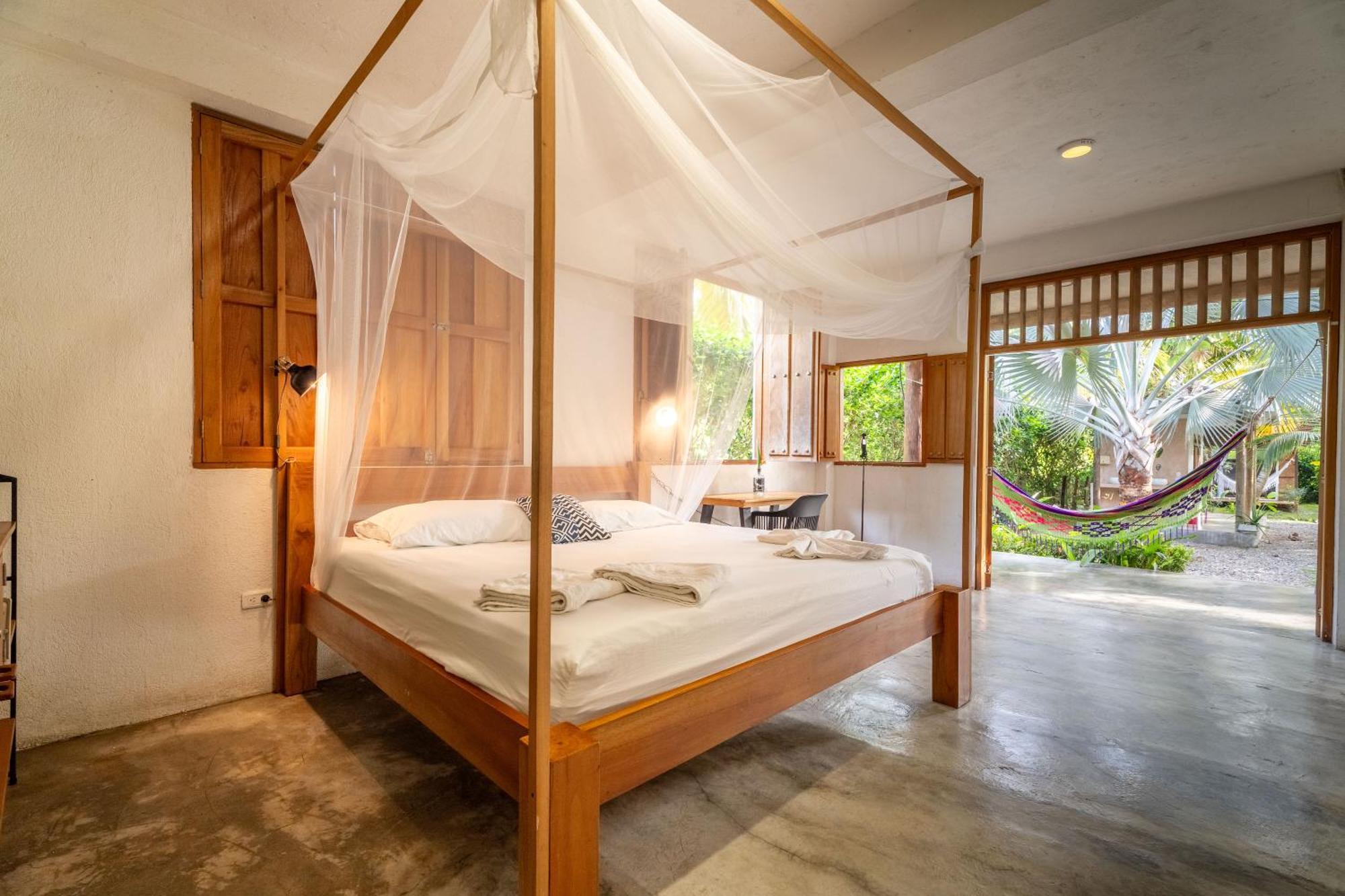 Casa Chapolin Hotel 2*